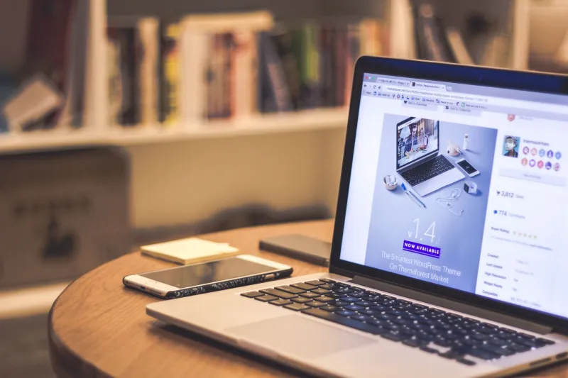 Booked Too Early? The Hidden Cost of Locking In Your Room Before the Algorithm Is Ready